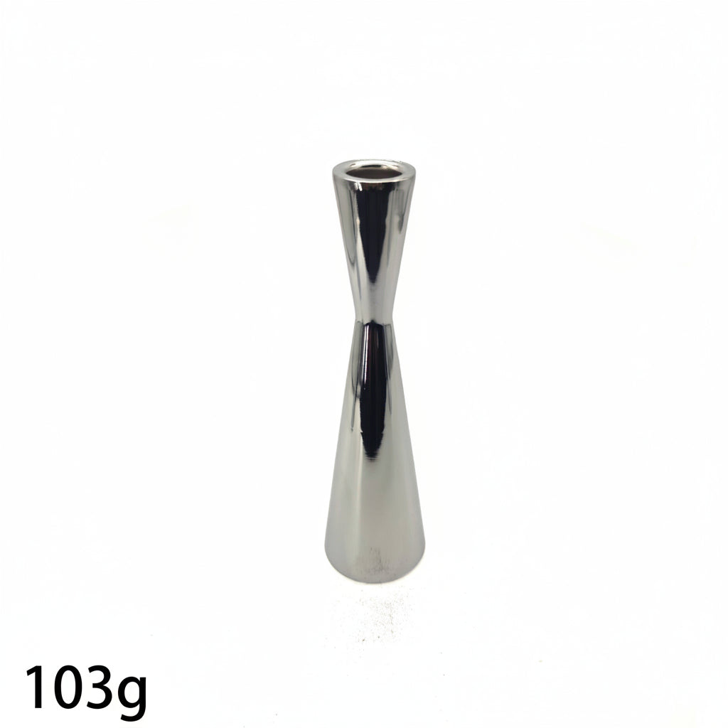 Skandinavisk lysestake med elegant design